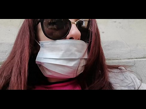 ❤️ Nicoletta na-abọ ọbọ n'ahụ onye agbata obi ya na pees n'ime ebe a na-adọba ụgbọala ya (Special Covid19 Italian Quarantine) ❌ Ihe na-akpali agụụ mmekọahụ n'ụlọ ☑