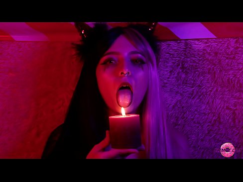 ❤️ Blowjob na-anụ ọkụ n'obi sitere na Sexy Succubus nwere mmezu ọnụ ❌  Ihe na-akpali agụụ mmekọahụ n'ụlọ  ☑