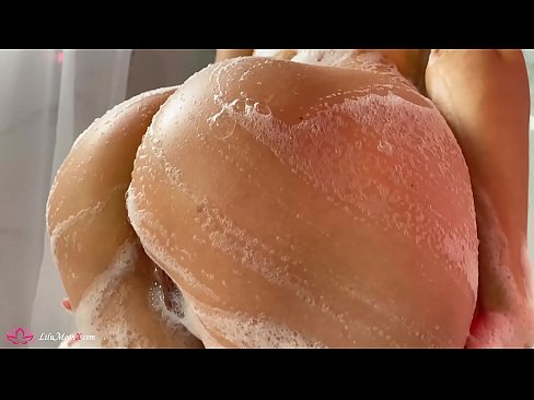❤️ Brunette Masturbates ọtụ ya na Vibrator ka ọ bụrụ Orgasm siri ike na ịsa ahụ ❌ Ihe na-akpali agụụ mmekọahụ n'ụlọ ☑